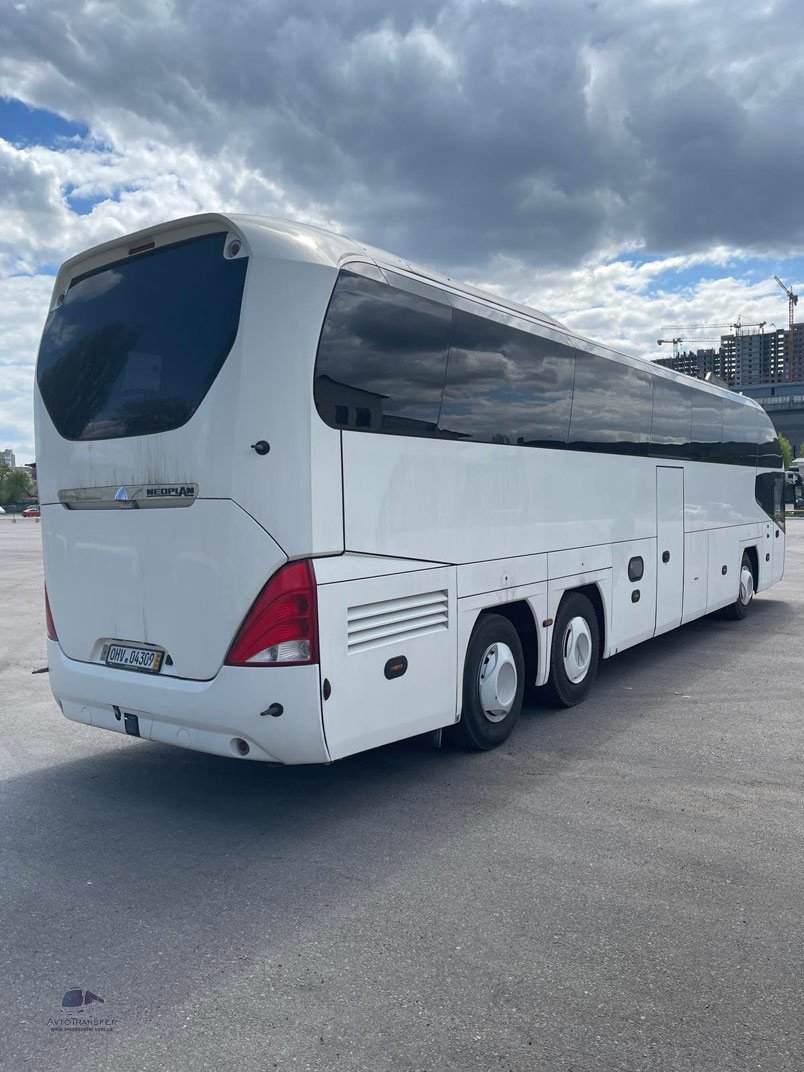 Автобус Neoplan 51 мест
